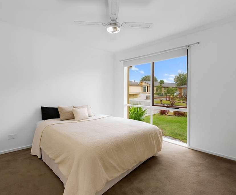 Furnished room with ensuite in a share house