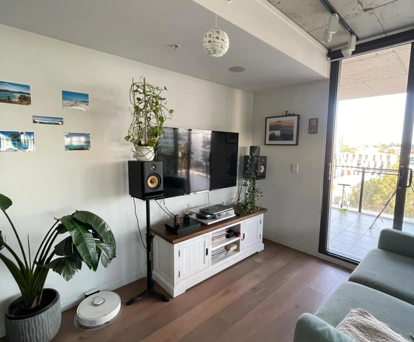 Furnished room with own bathroom
