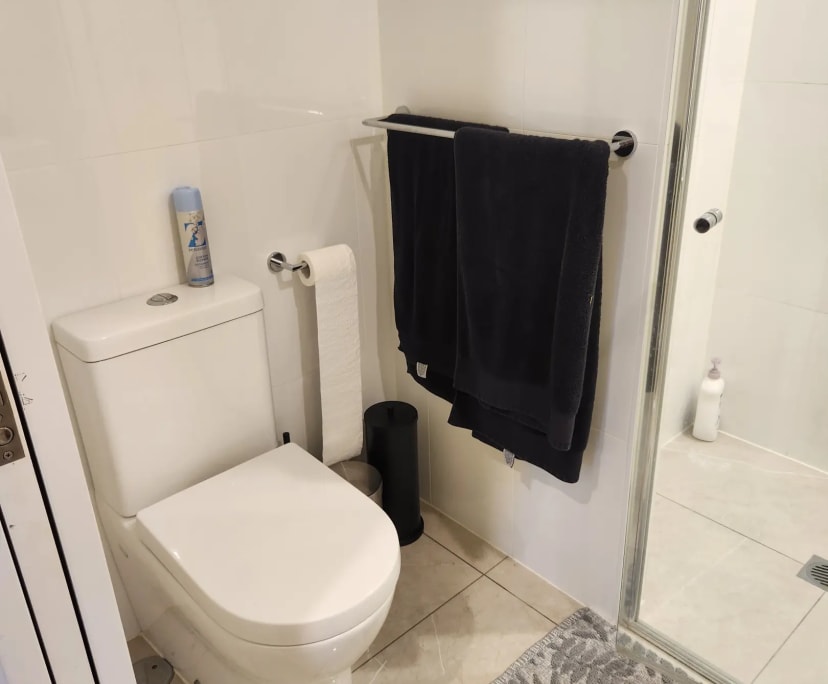 $390, Flatshare, 2 bathrooms, Southport QLD 4215