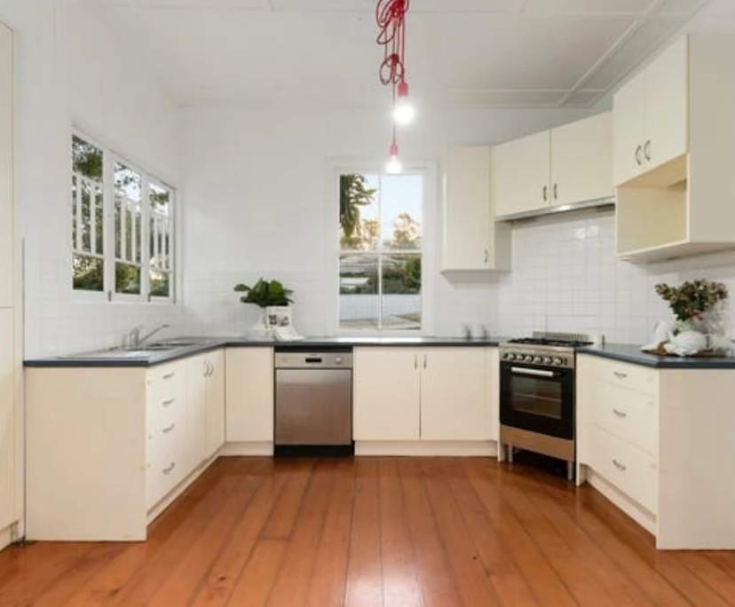 $275, Share-house, 3 bathrooms, Auchenflower QLD 4066