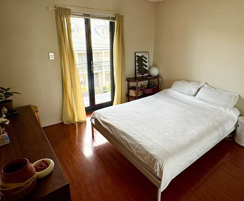 Furnished room with own bathroom