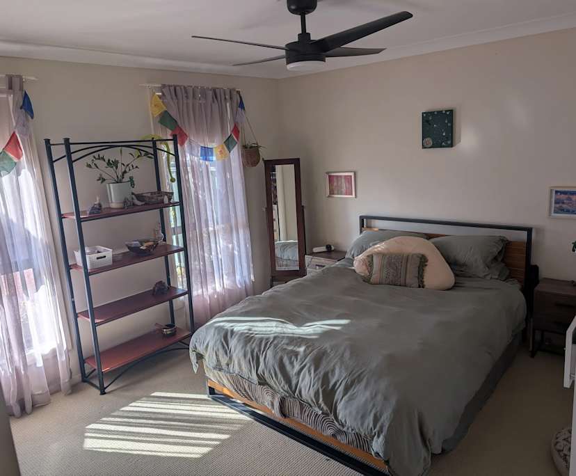 Furnished room in a share house