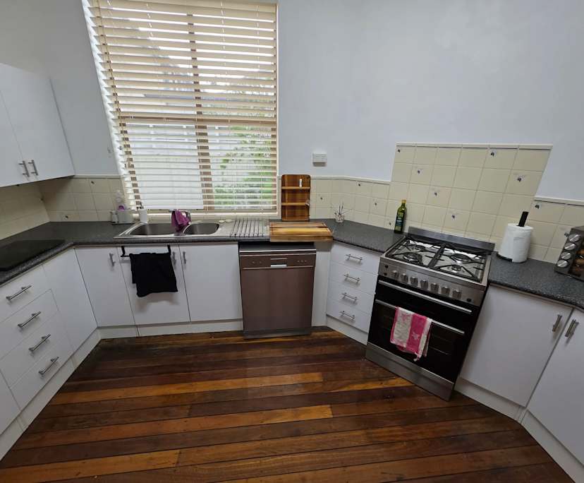 $360, Share-house, 3 bathrooms, The Junction NSW 2291