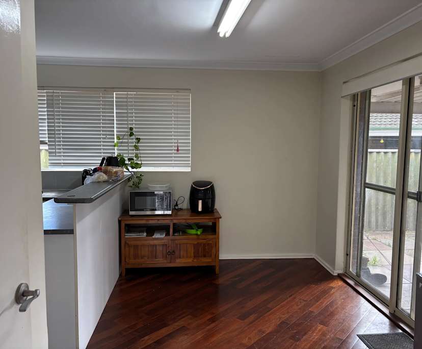 Unfurnished room in a share house