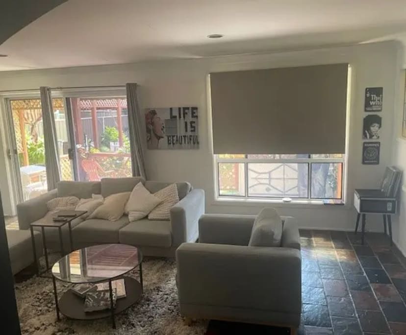 propertyImage