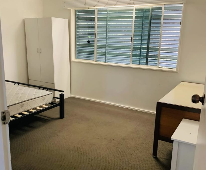 Furnished room in a share house