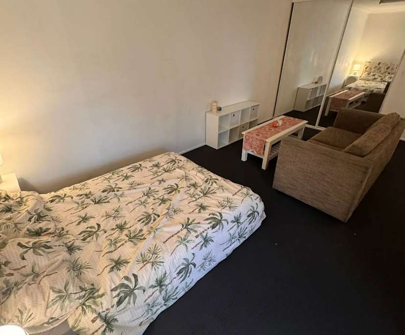 $420, Share-house, 4 bathrooms, Bundall QLD 4217