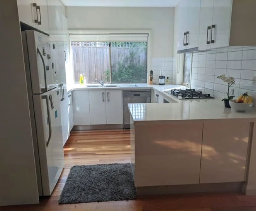 $205, Share-house, 3 bathrooms, Notting Hill VIC 3168
