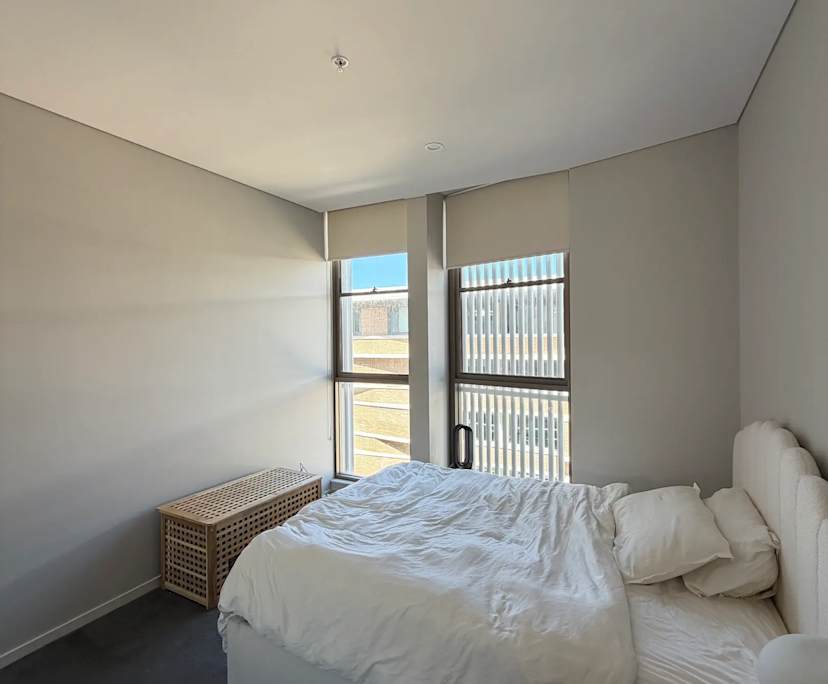 Unfurnished room in a flatshare