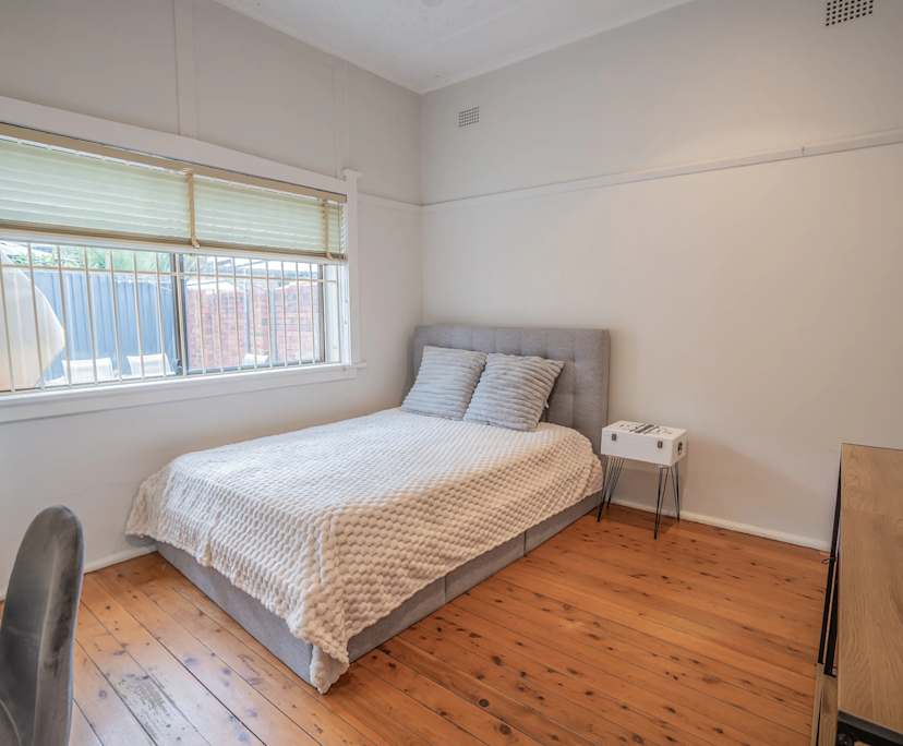 Whole property with 4 rooms for rent