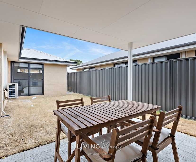 $380, Share-house, 6 bathrooms, Dayton WA 6055