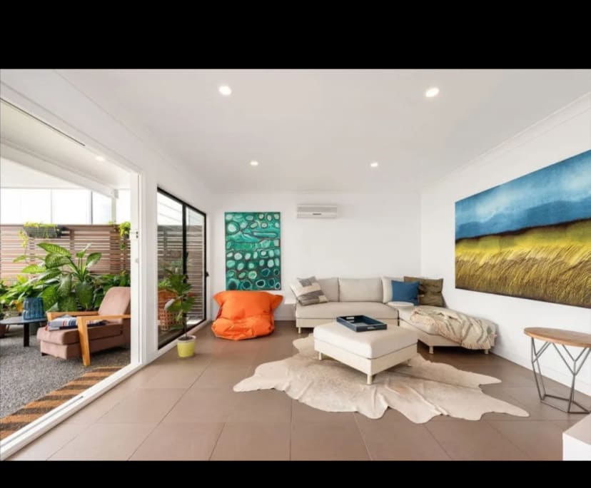 Whole property with 4 rooms for rent