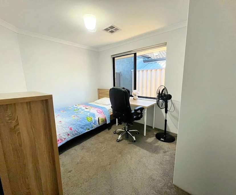 $250, Share-house, 3 bathrooms, Bennett Springs WA 6063