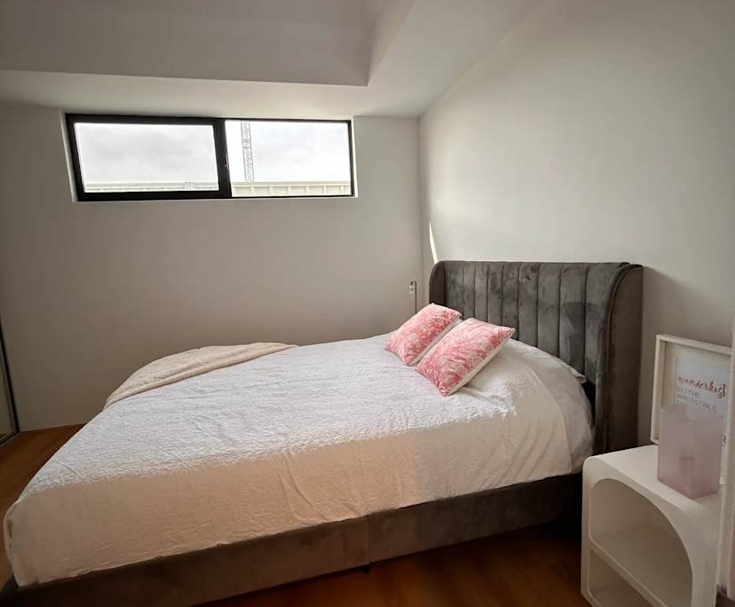 $295, Share-house, 3 bathrooms, North Coogee WA 6163