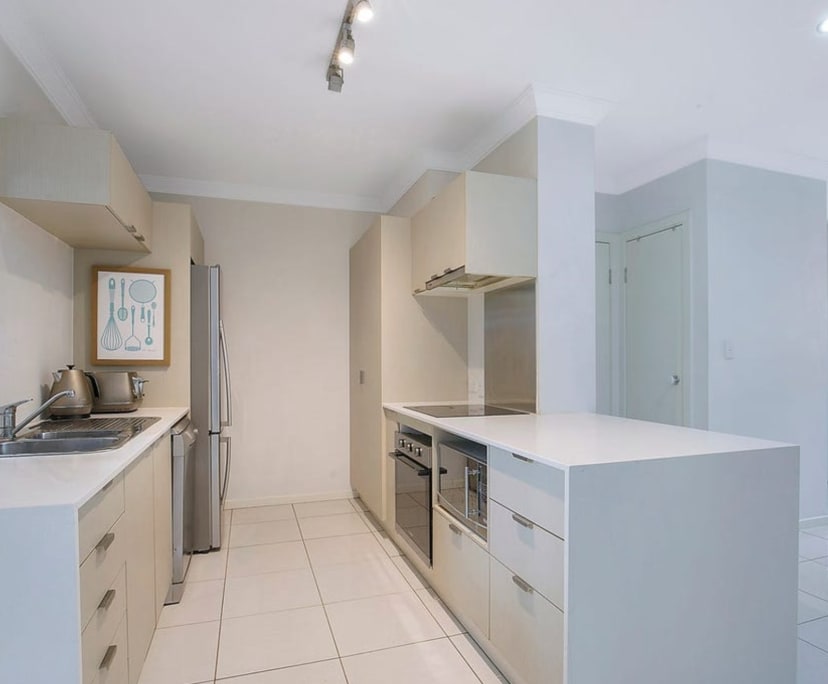 Room for Rent in Carindale, Brisbane 230, Unfurni...