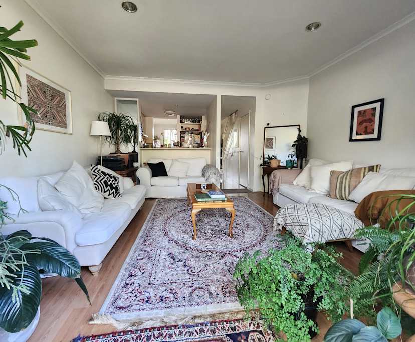 propertyImage