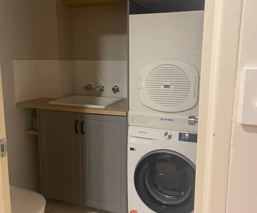 $425, Flatshare, 2 bathrooms, Dulwich Hill NSW 2203