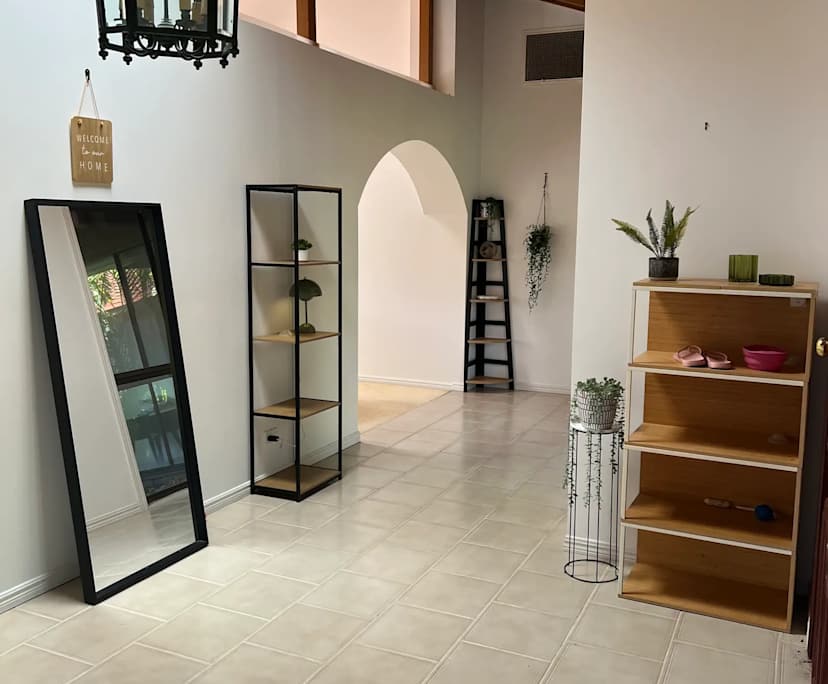 Room in a share house