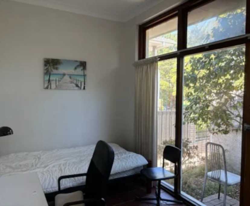 $350, Share-house, 6 bathrooms, Kingsford NSW 2032