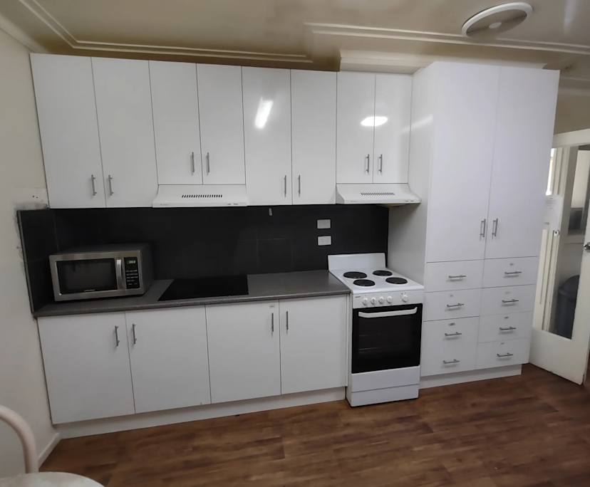 $220-240, Student-accommodation, 2 rooms, Waratah West NSW 2298, Waratah West NSW 2298