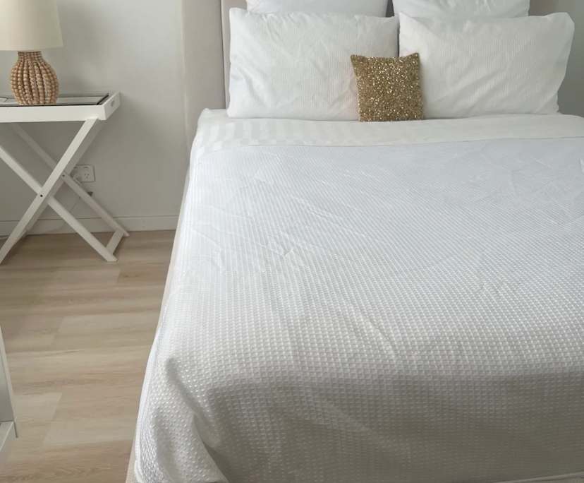 $450, Share-house, 3 bathrooms, Hope Island QLD 4212