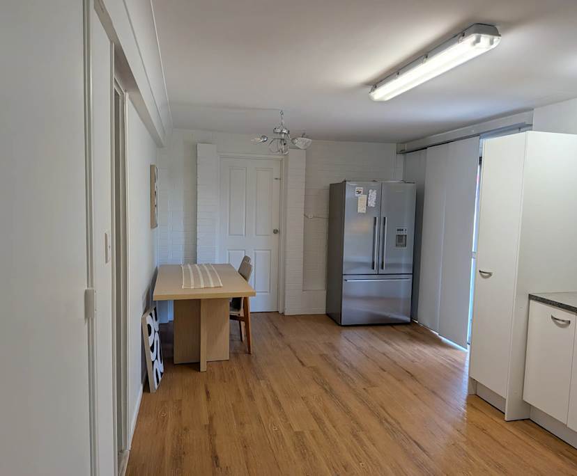 $300, Share-house, 3 bathrooms, Marsden QLD 4132