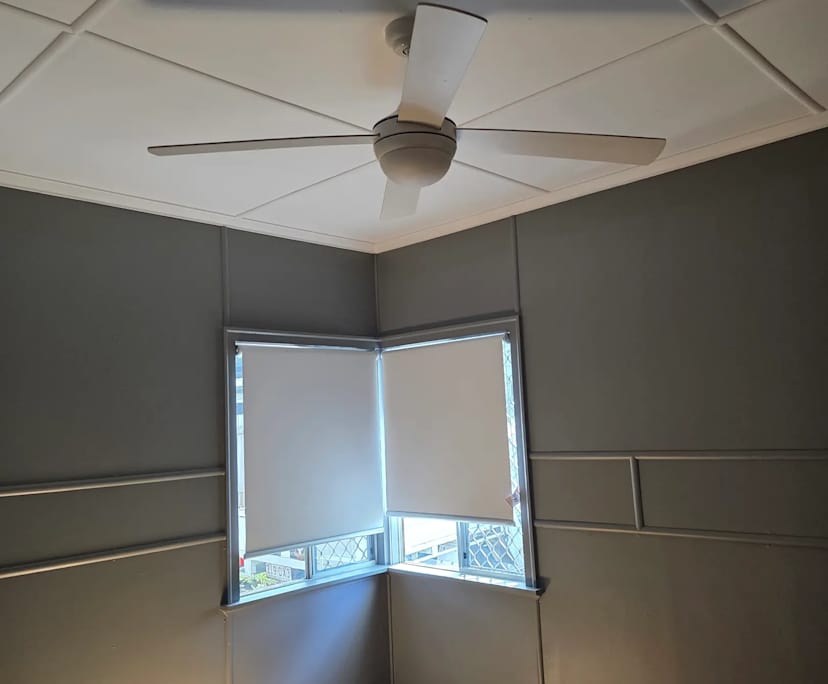 $310, Share-house, 3 bathrooms, Silkstone QLD 4304