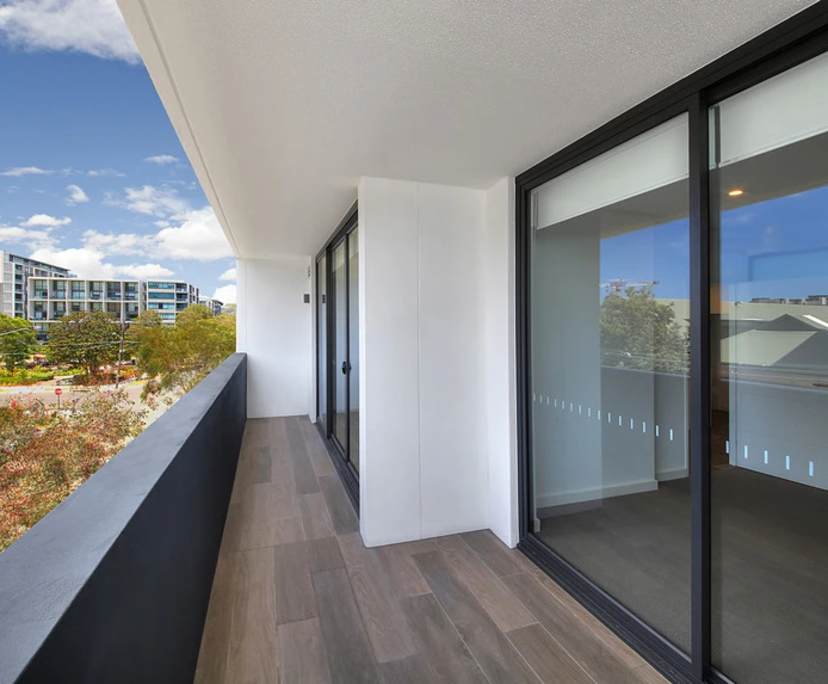 $1,630, Whole-property, 3 bathrooms, Rosebery NSW 2018