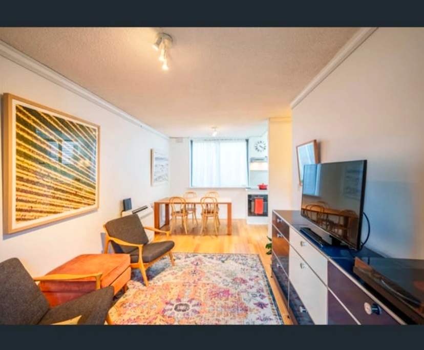 $520, 1-bed, 1 bathroom, Port Melbourne VIC 3207