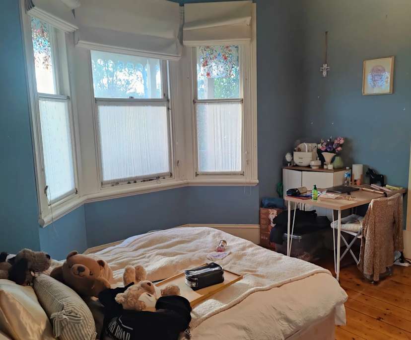 Unfurnished room in a share house