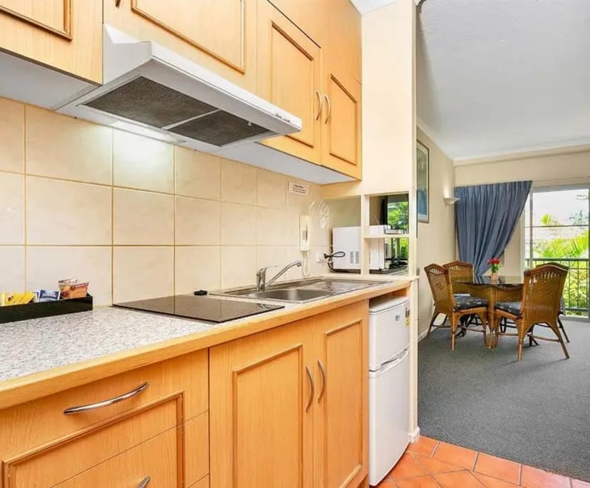 $535, 1-bed, 1 bathroom, Cairns City QLD 4870