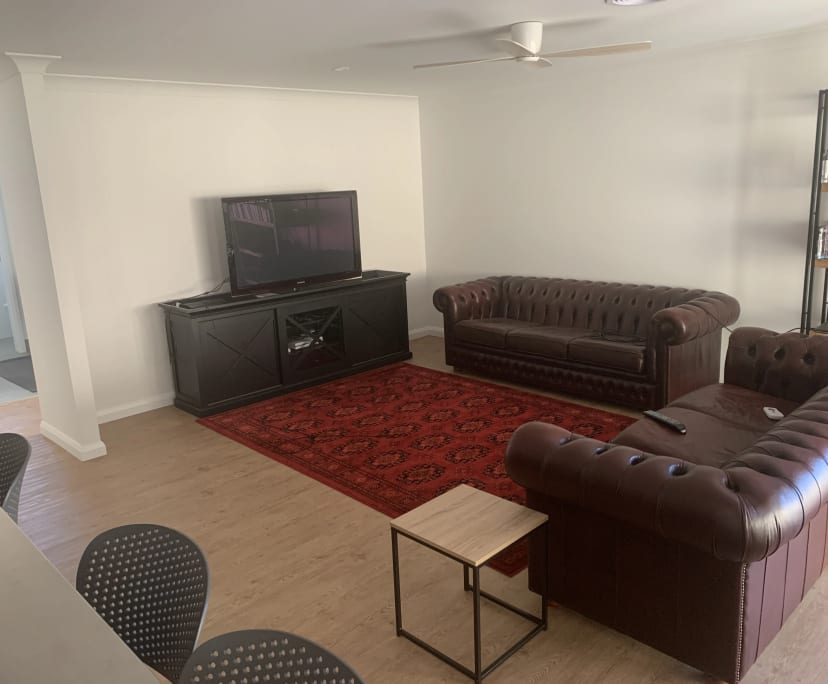 Room for Rent in Kelso, NSW 270, Flexible with fu...