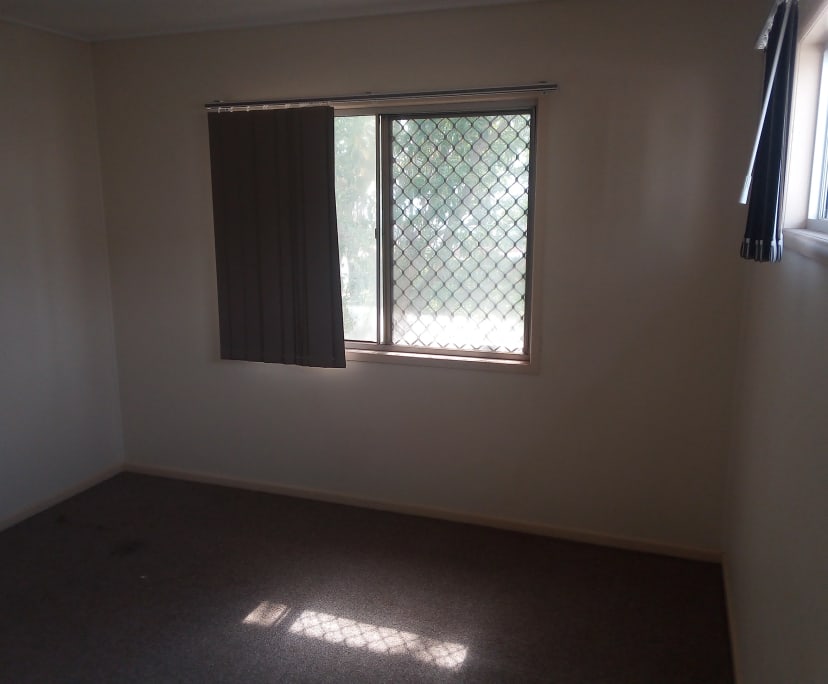 $150, Share-house, 3 bathrooms, Redcliffe QLD 4020