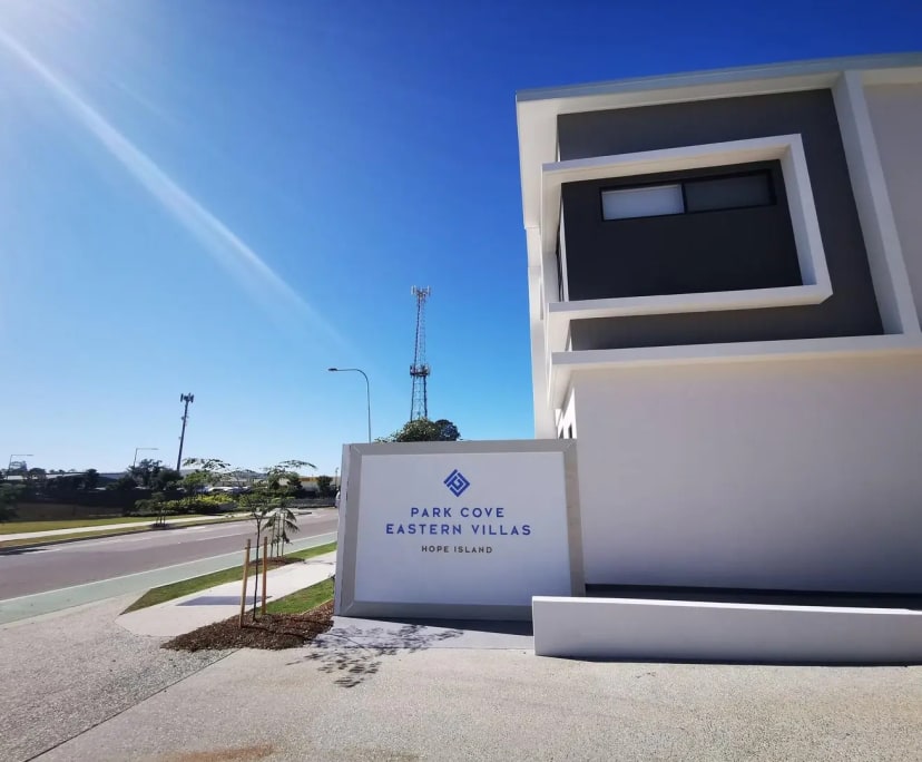 Room for Rent in Hope Island, Gold Coast 280, Fle...