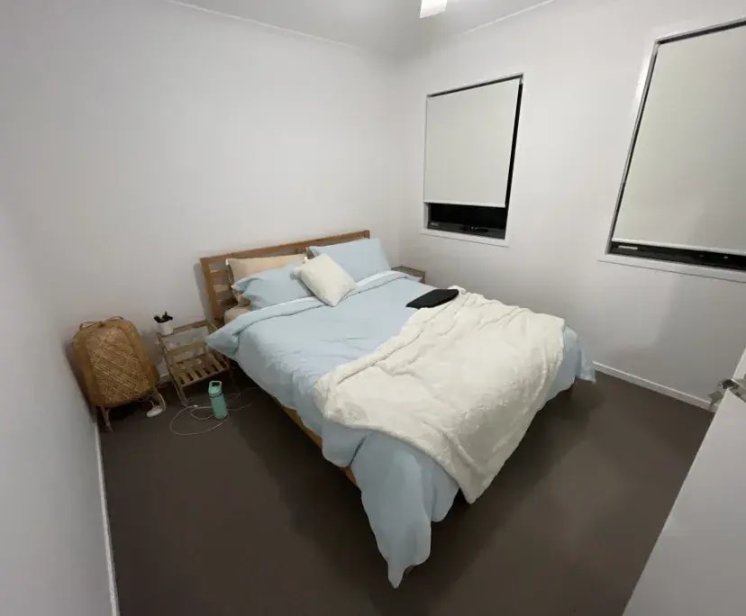 Furnished room with own bathroom
