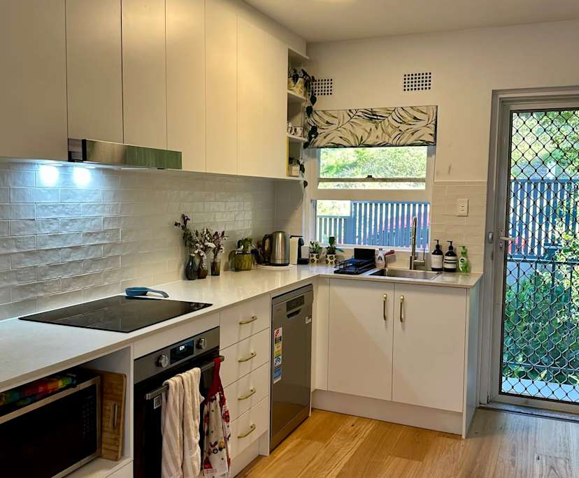 Whole property with 2 rooms for rent