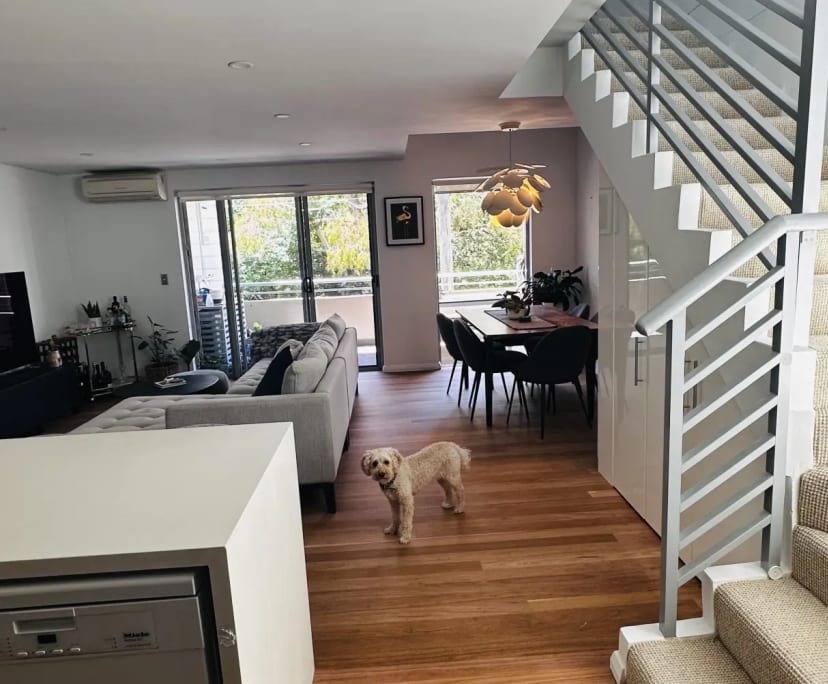 Furnished room in a flatshare