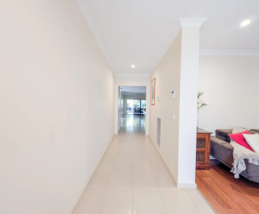 $196, Share-house, 5 bathrooms, South Morang VIC 3752