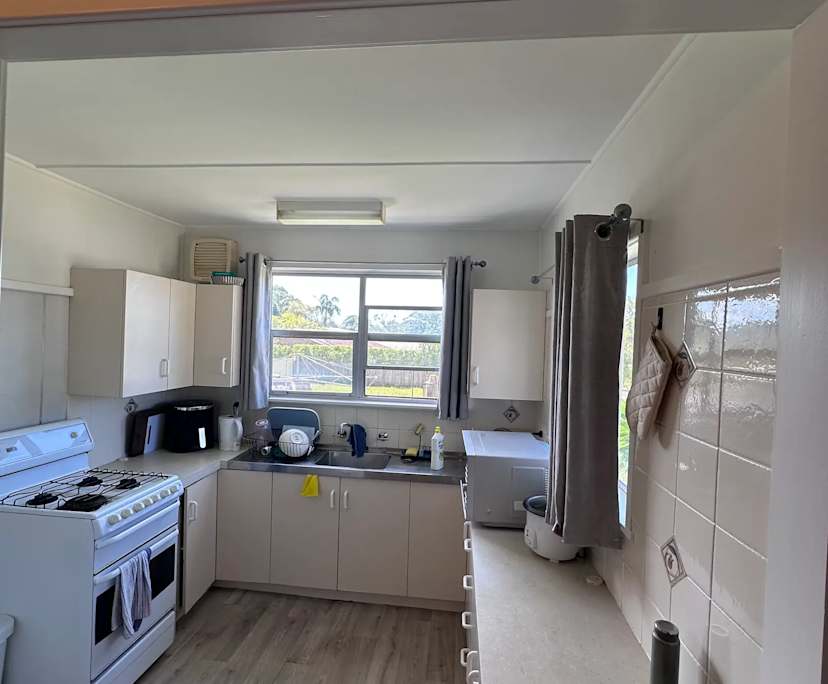 $230, Share-house, 3 bathrooms, Vincentia NSW 2540