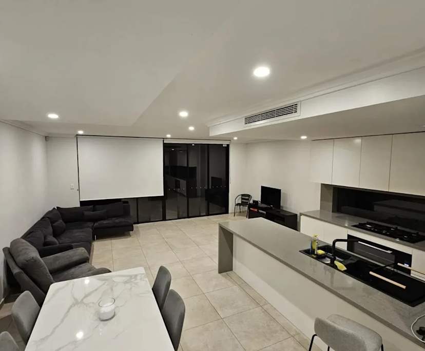 $550, Share-house, 4 bathrooms, Kingsgrove NSW 2208