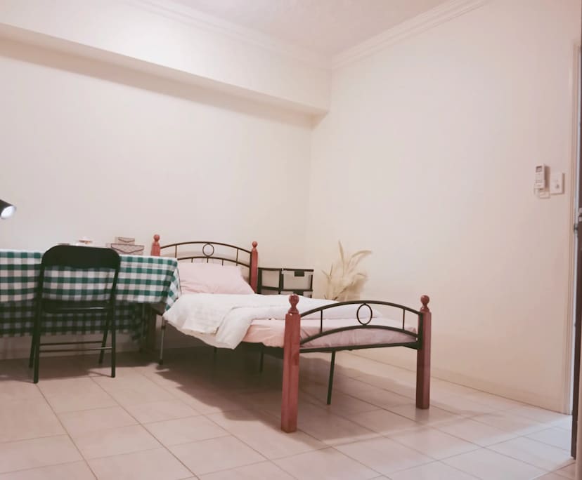 $240, Share-house, 3 bathrooms, Earlville QLD 4870