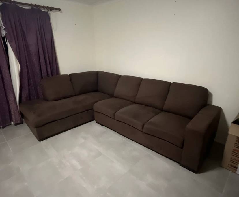 Unfurnished room in a share house