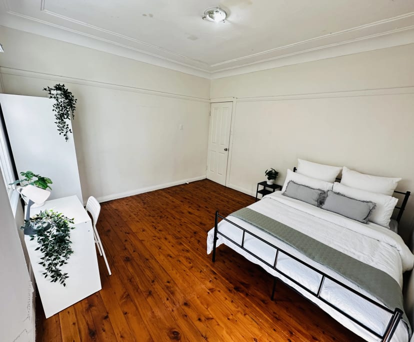 5 Rooms for Rent in Wentworthville, Sydney 22026...