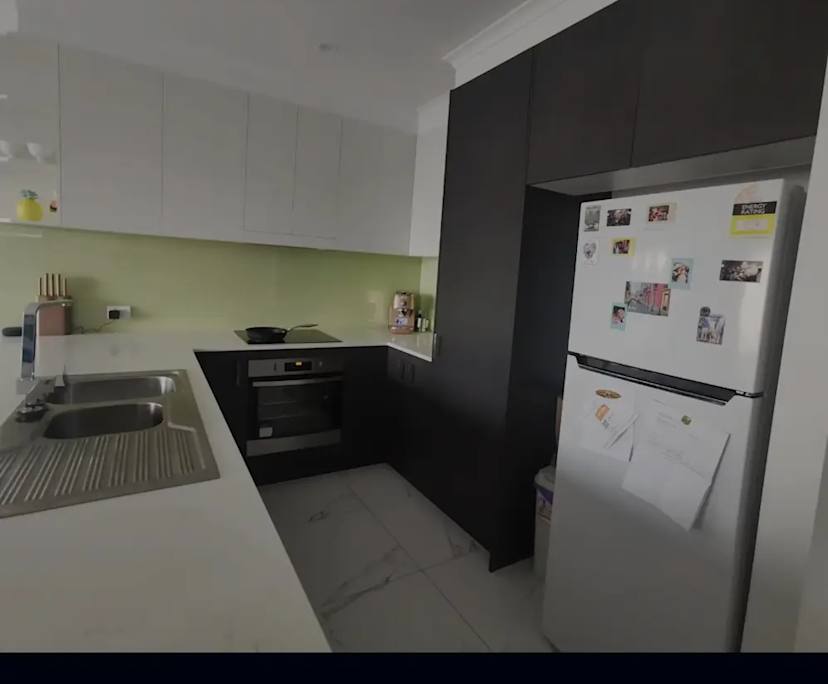 Unfurnished room with own bathroom
