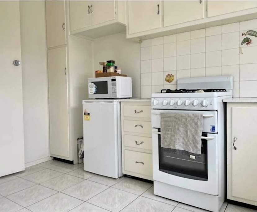 $235, Flatshare, 2 bathrooms, Moonee Ponds VIC 3039