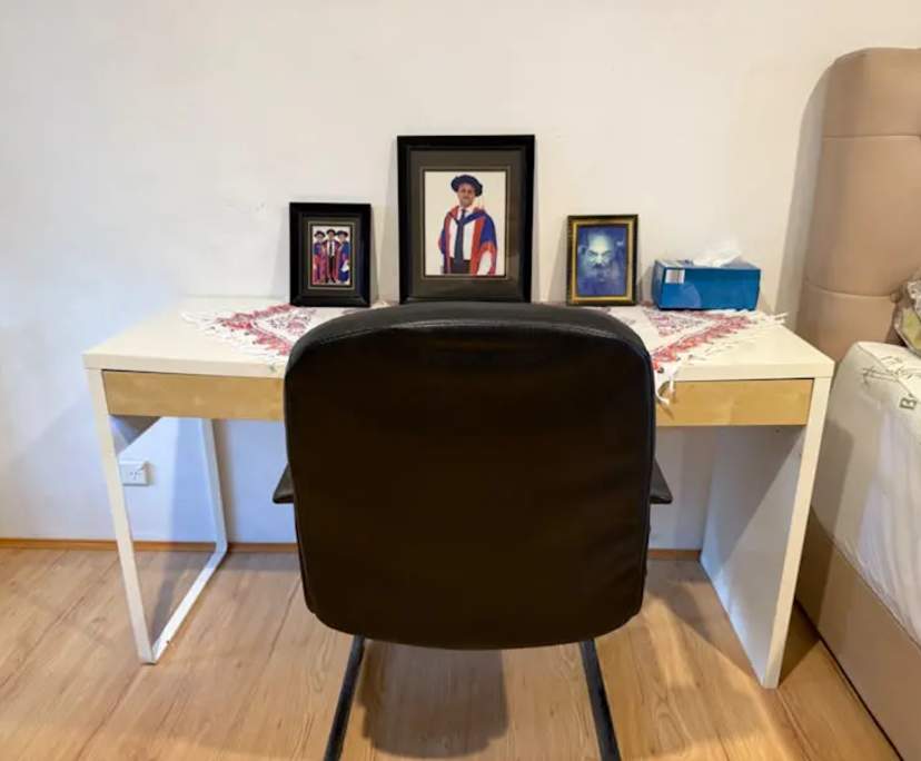 Furnished room with ensuite in a share house