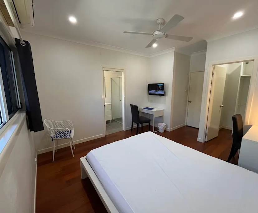 $420, Share-house, 4 bathrooms, East Brisbane QLD 4169
