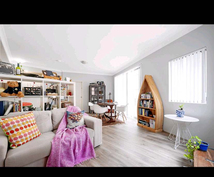 Unfurnished room with own bathroom