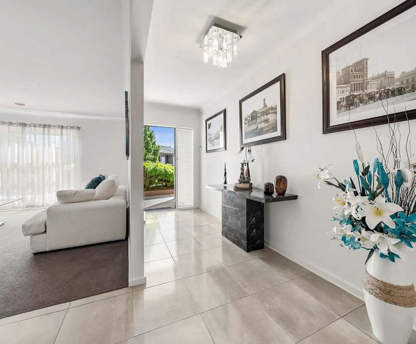 $230, Share-house, 4 bathrooms, Lucas VIC 3350