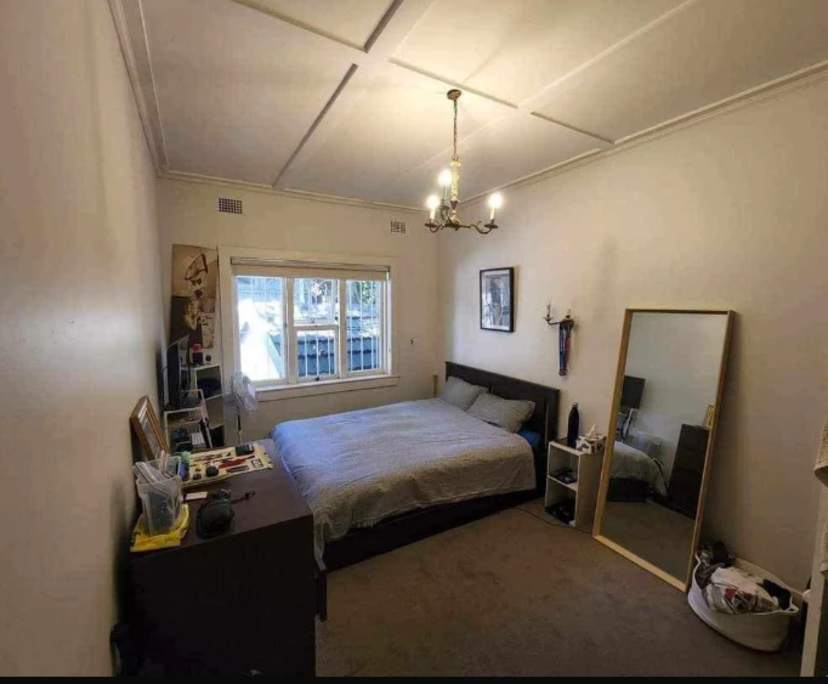 Unfurnished room in a share house